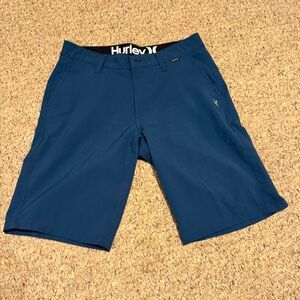 Men’s New Hurley Dress Shorts Size 28. Cool blue color.